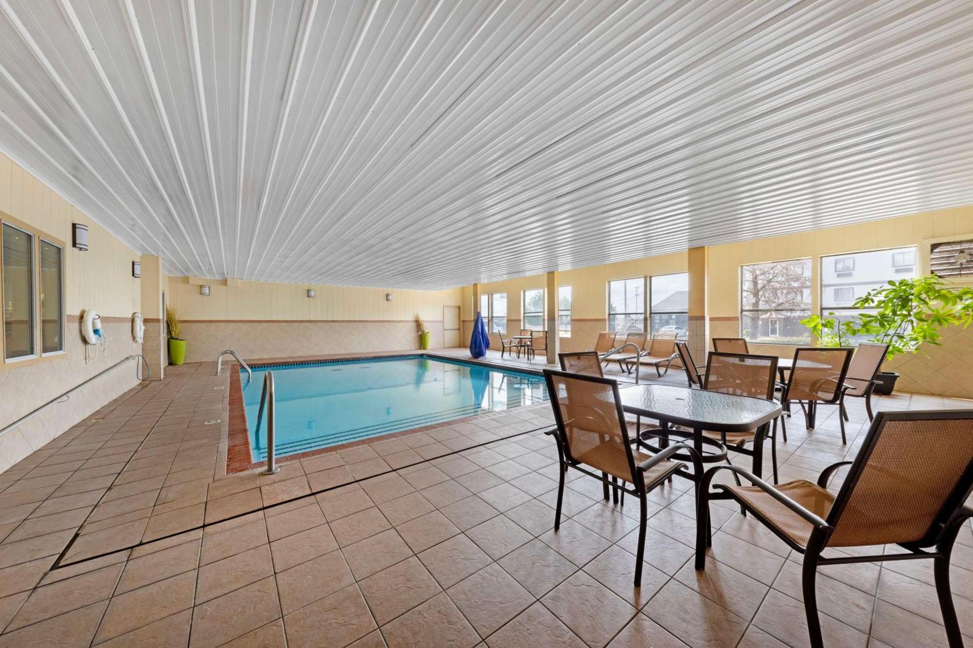 Best Western Greentree Inn & Suites Moore Exteriör bild