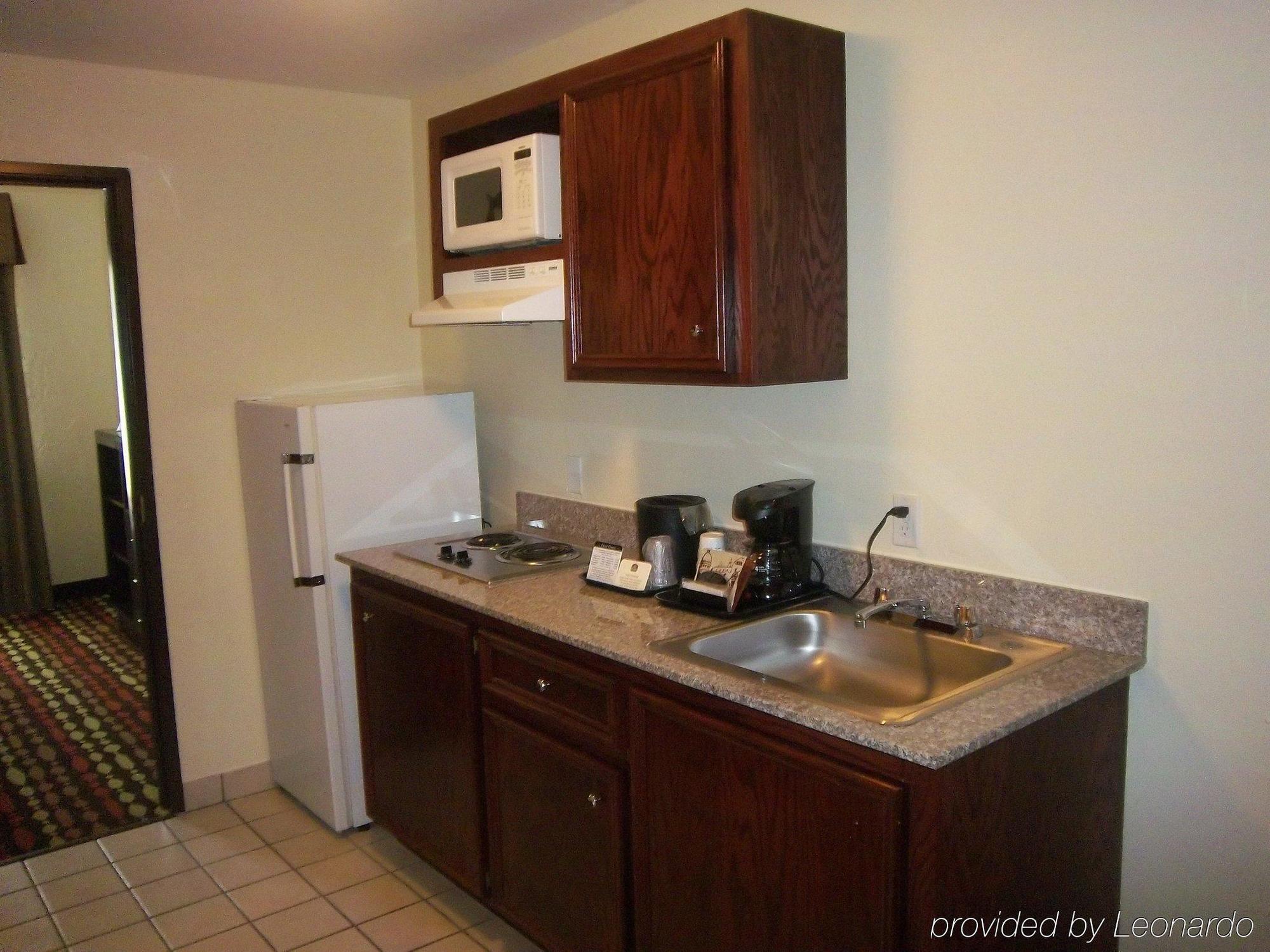 Best Western Greentree Inn & Suites Moore Rum bild