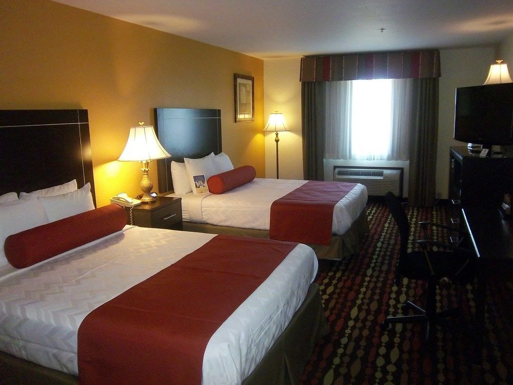 Best Western Greentree Inn & Suites Moore Exteriör bild