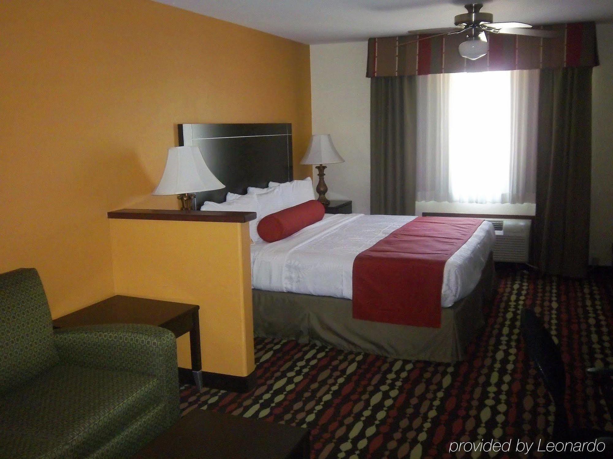 Best Western Greentree Inn & Suites Moore Exteriör bild